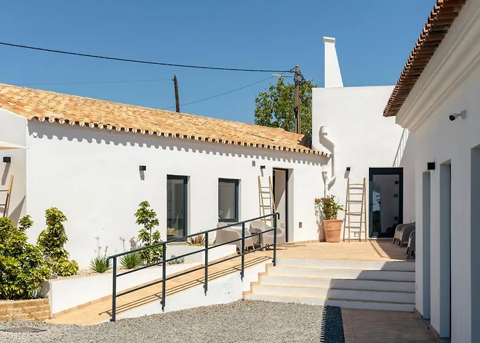 Alfarrobeiras Nature -Agroturismo